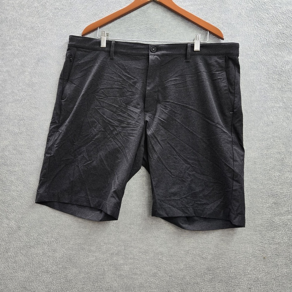 Tommy Bahama Men Shorts 40‎ Black Chino Nylon Spandex Geometric Outdoor Hiking